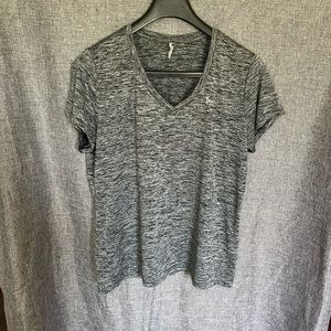 Under Armour t-shirt